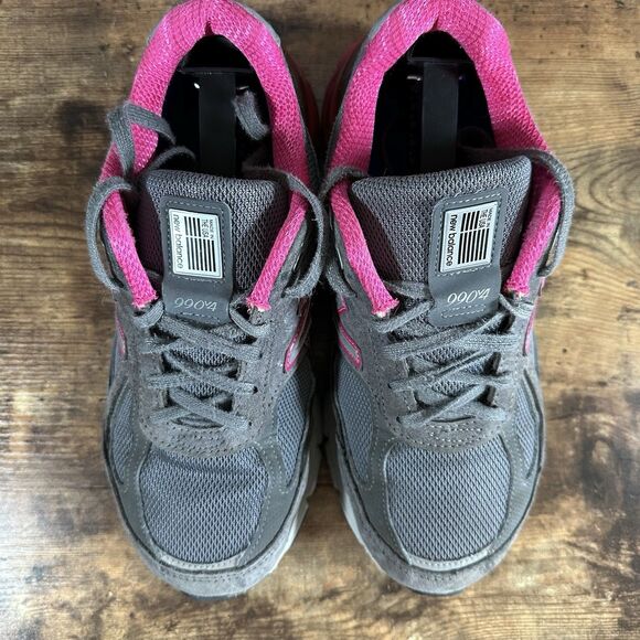Size 9.5/10 - New Balance 990v4 Gray Pink White W990GP4 Women s USED *READ DESC* - Picture 2 of 6